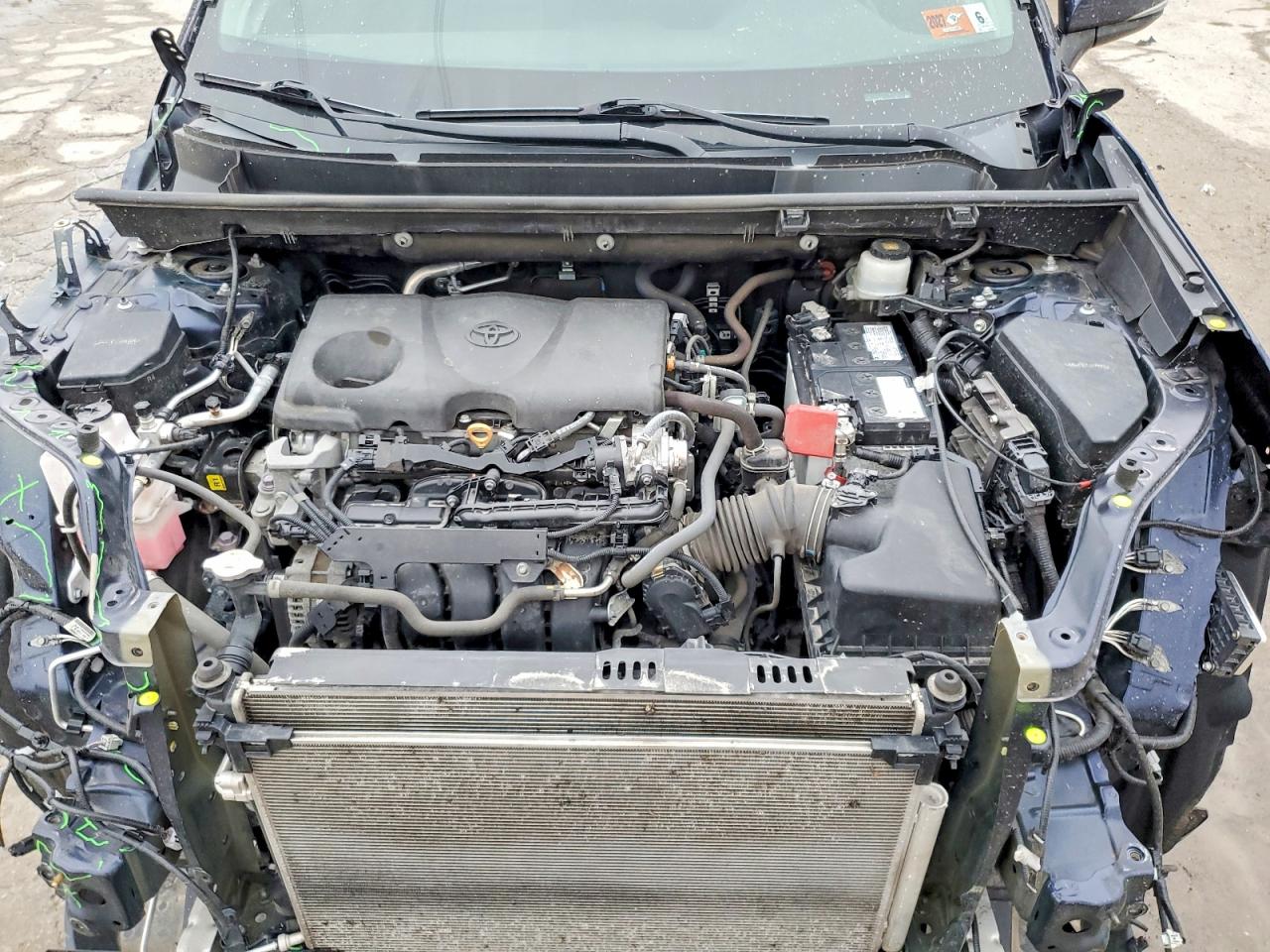2022 TOYOTA RAV4 XLE PREMIUM photo 12
