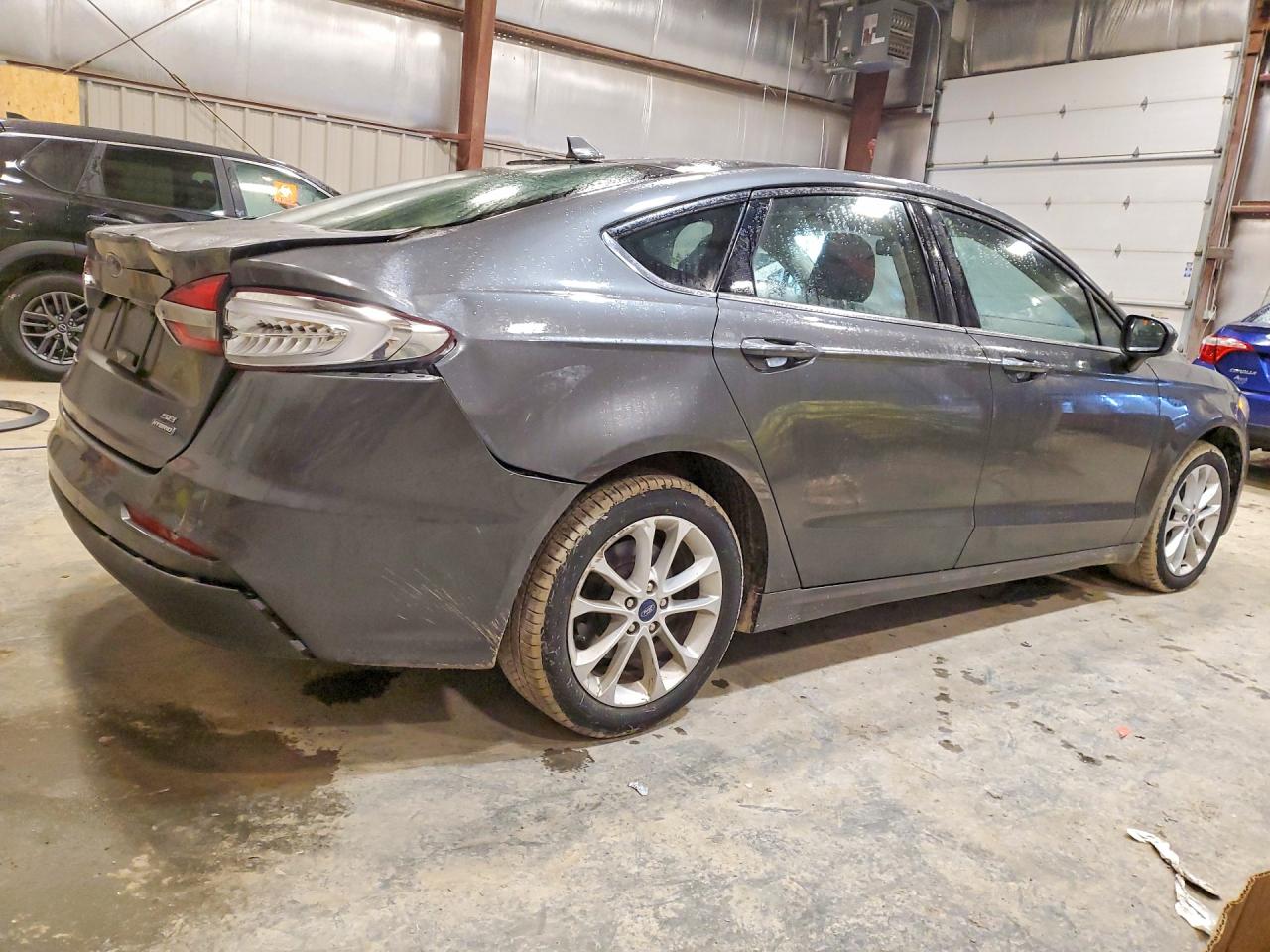 2020 FORD FUSION SE photo 3