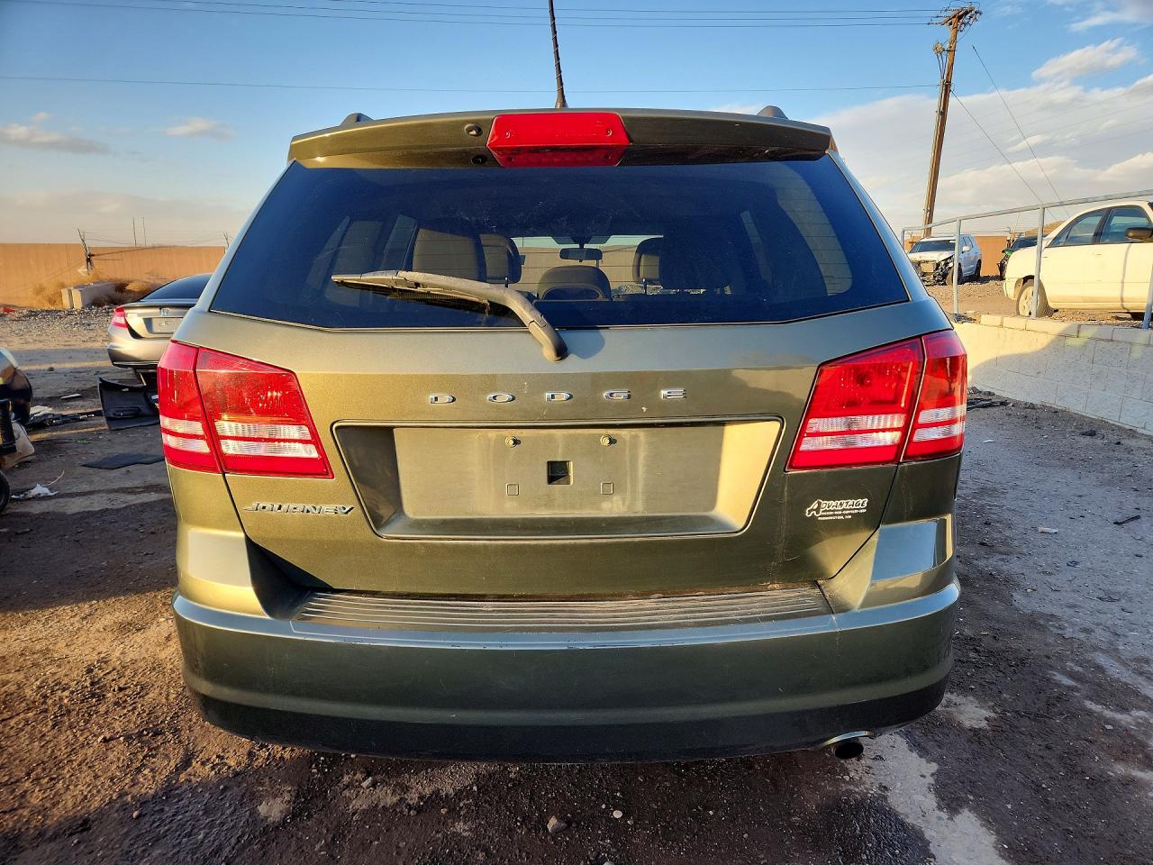 2017 DODGE JOURNEY SE photo 6