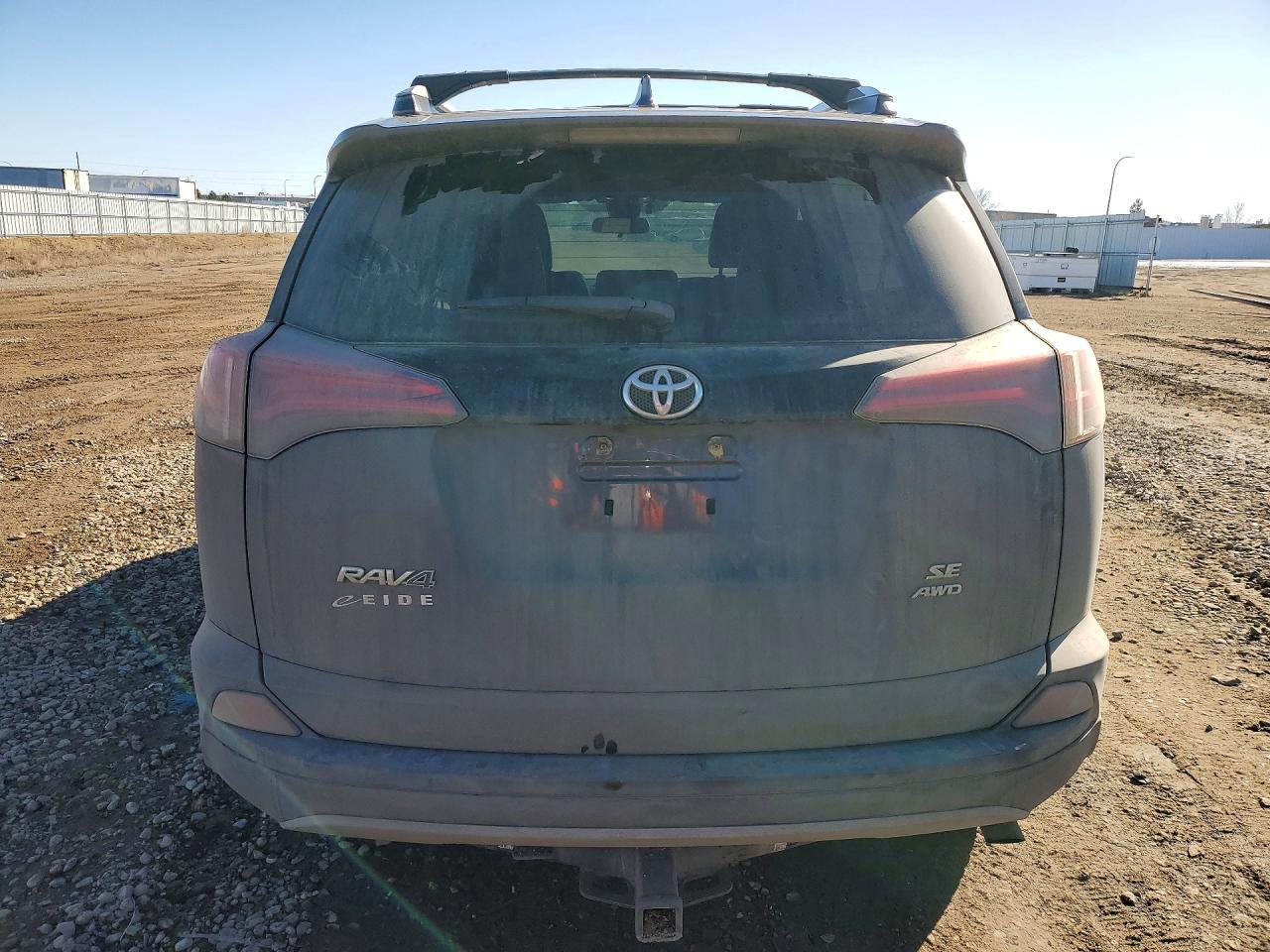 2017 TOYOTA RAV4 SE photo 6