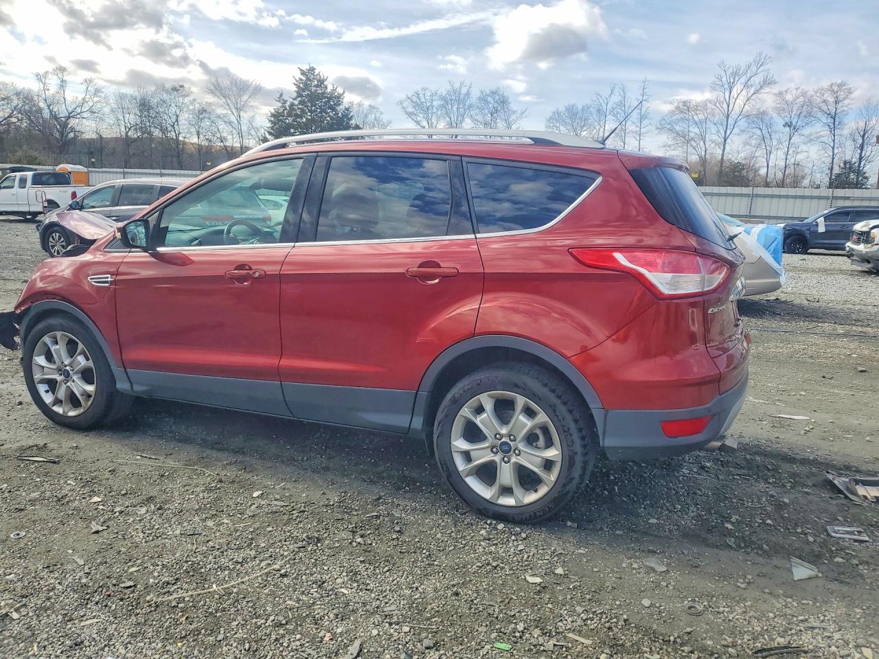 2016 FORD ESCAPE TITANIUM photo 2