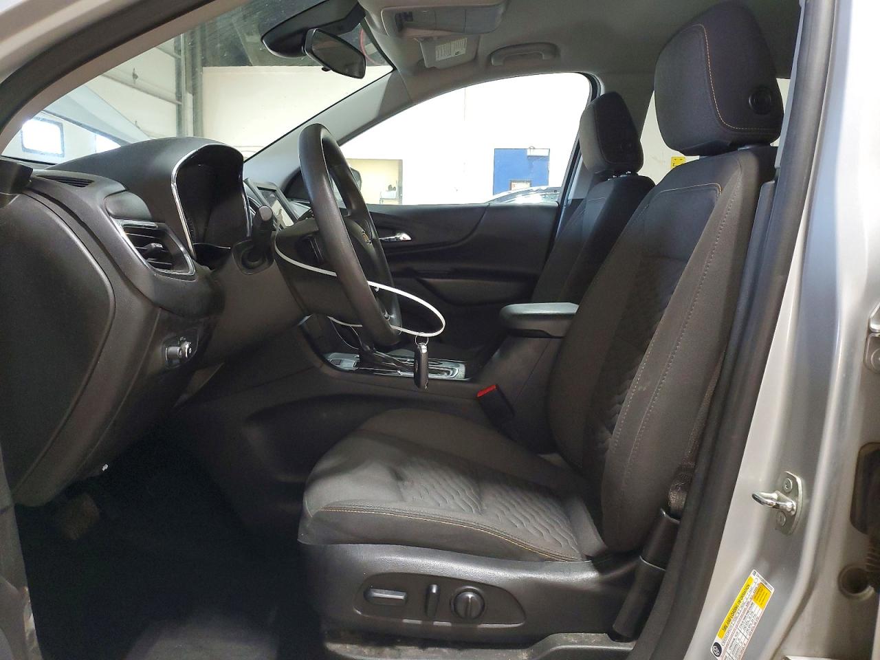 2021 CHEVROLET EQUINOX LT photo 7