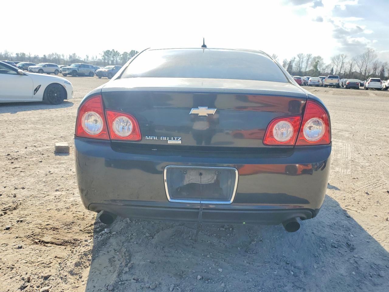 2011 CHEVROLET MALIBU LTZ photo 6