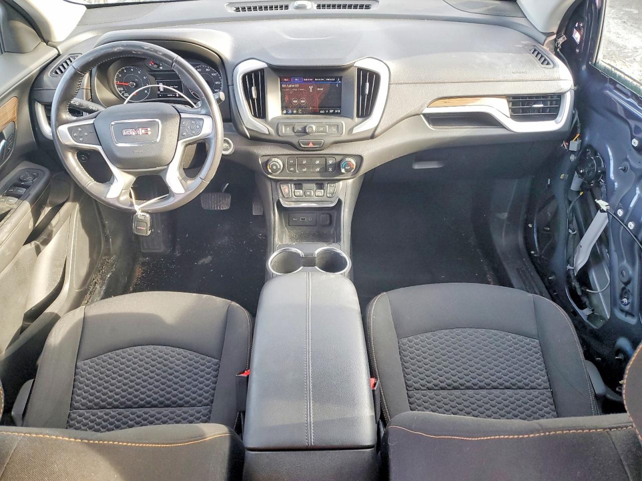2018 GMC TERRAIN SLE photo 15