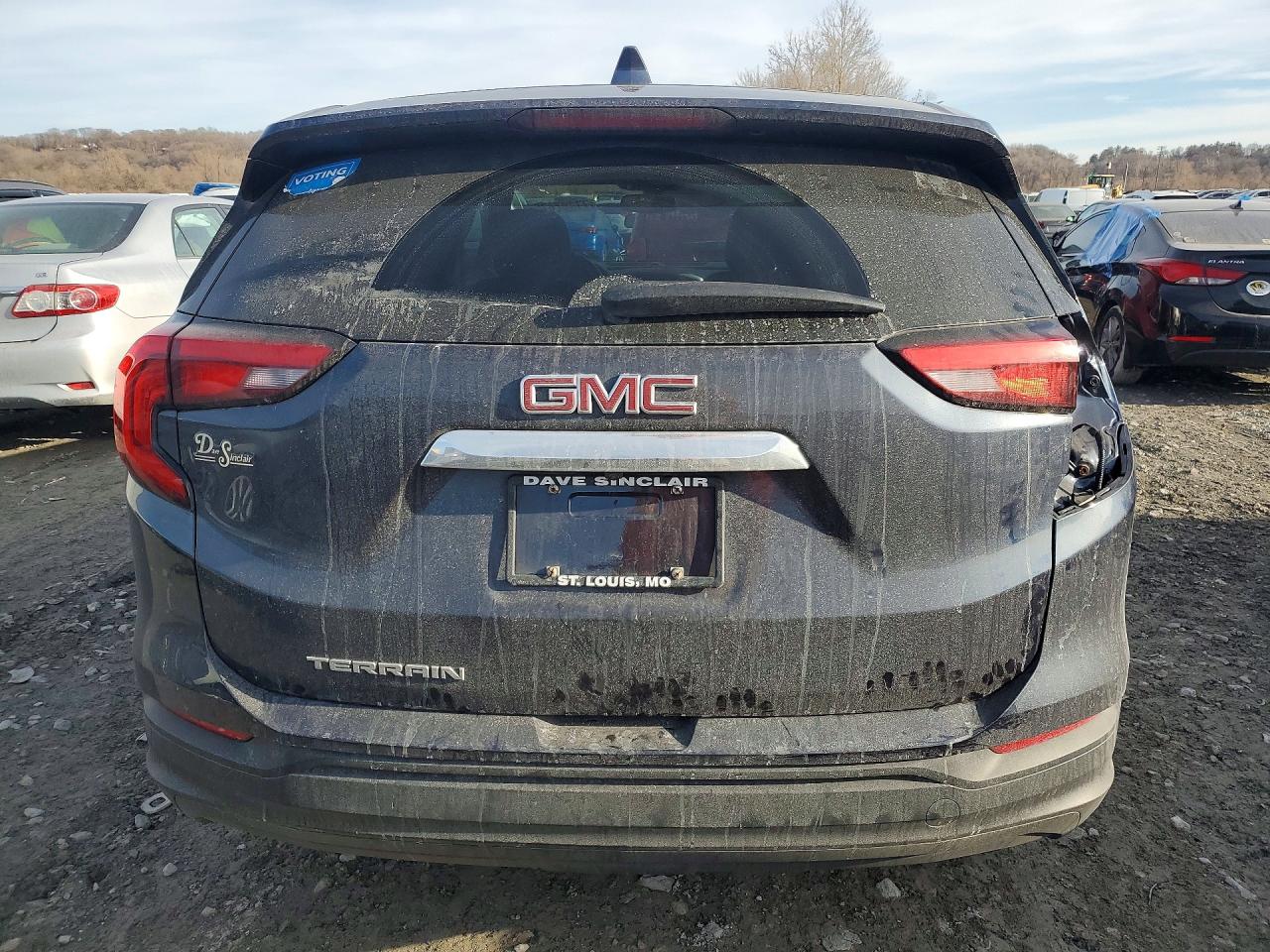 2018 GMC TERRAIN SLE photo 11