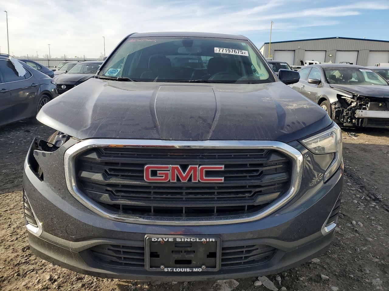 2018 GMC TERRAIN SLE photo 9