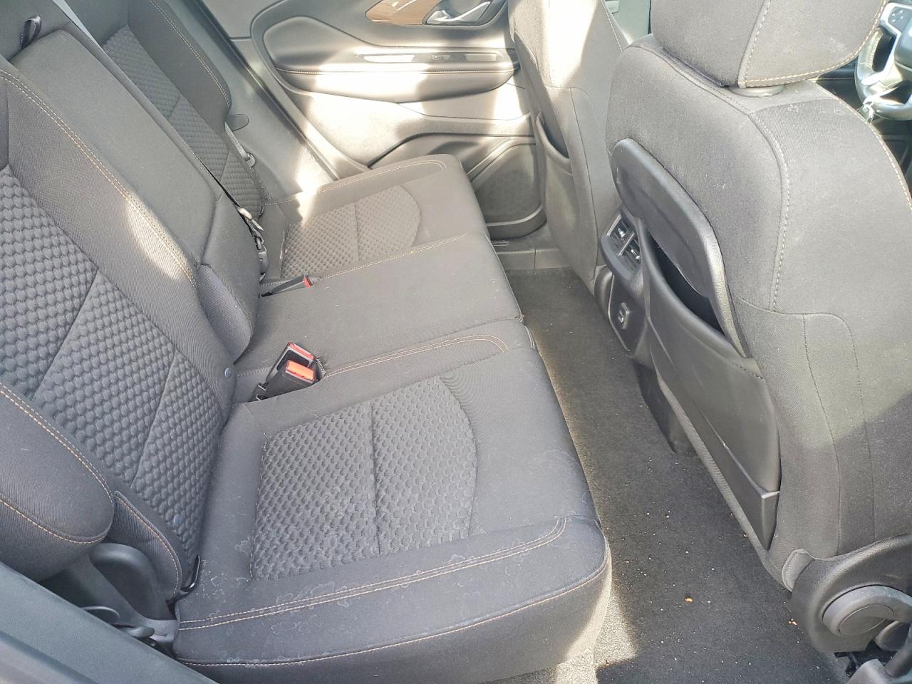 2018 GMC TERRAIN SLE photo 19