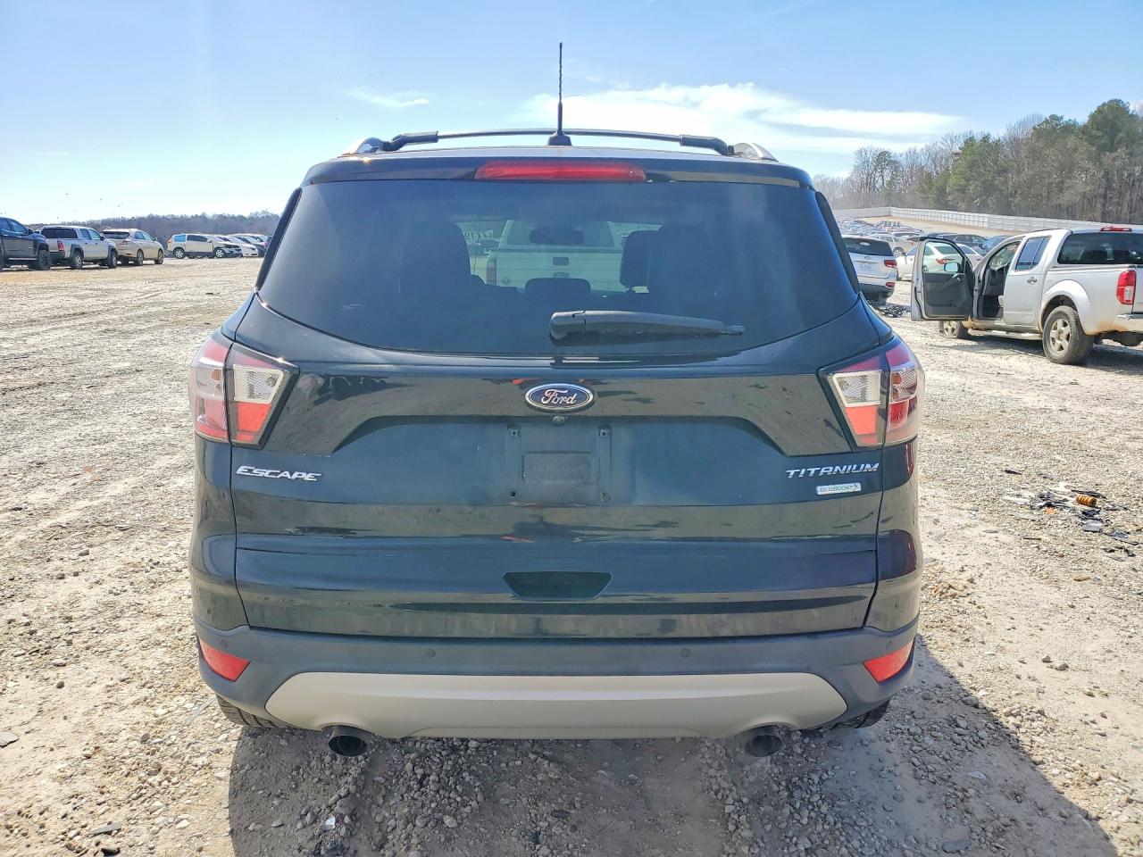 2017 FORD ESCAPE TITANIUM photo 6
