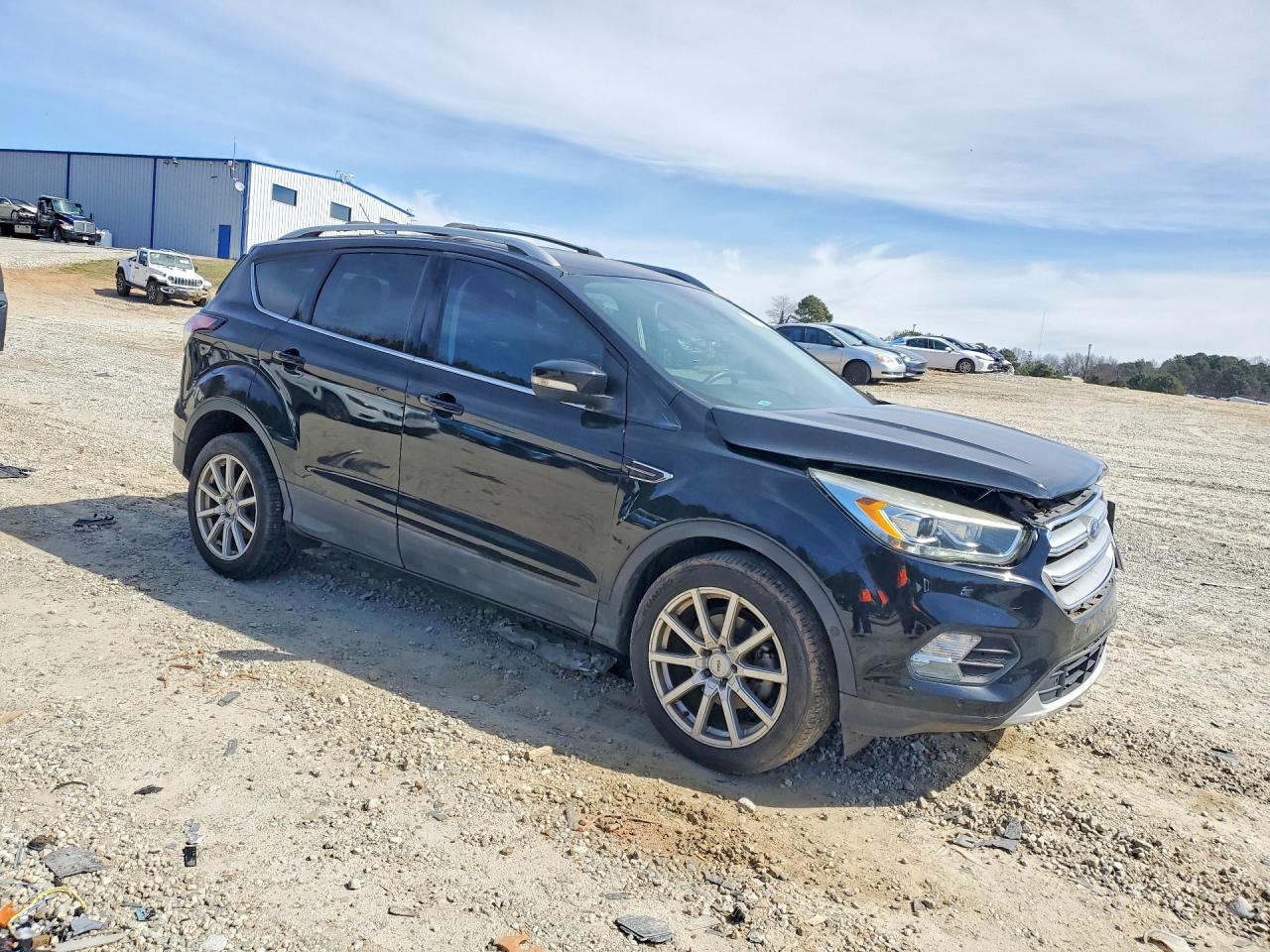 2017 FORD ESCAPE TITANIUM photo 4