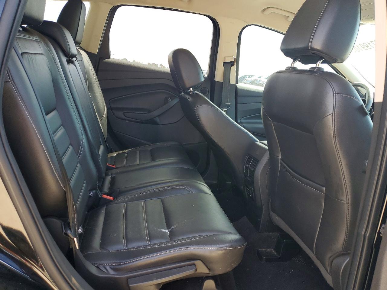 2017 FORD ESCAPE TITANIUM photo 10