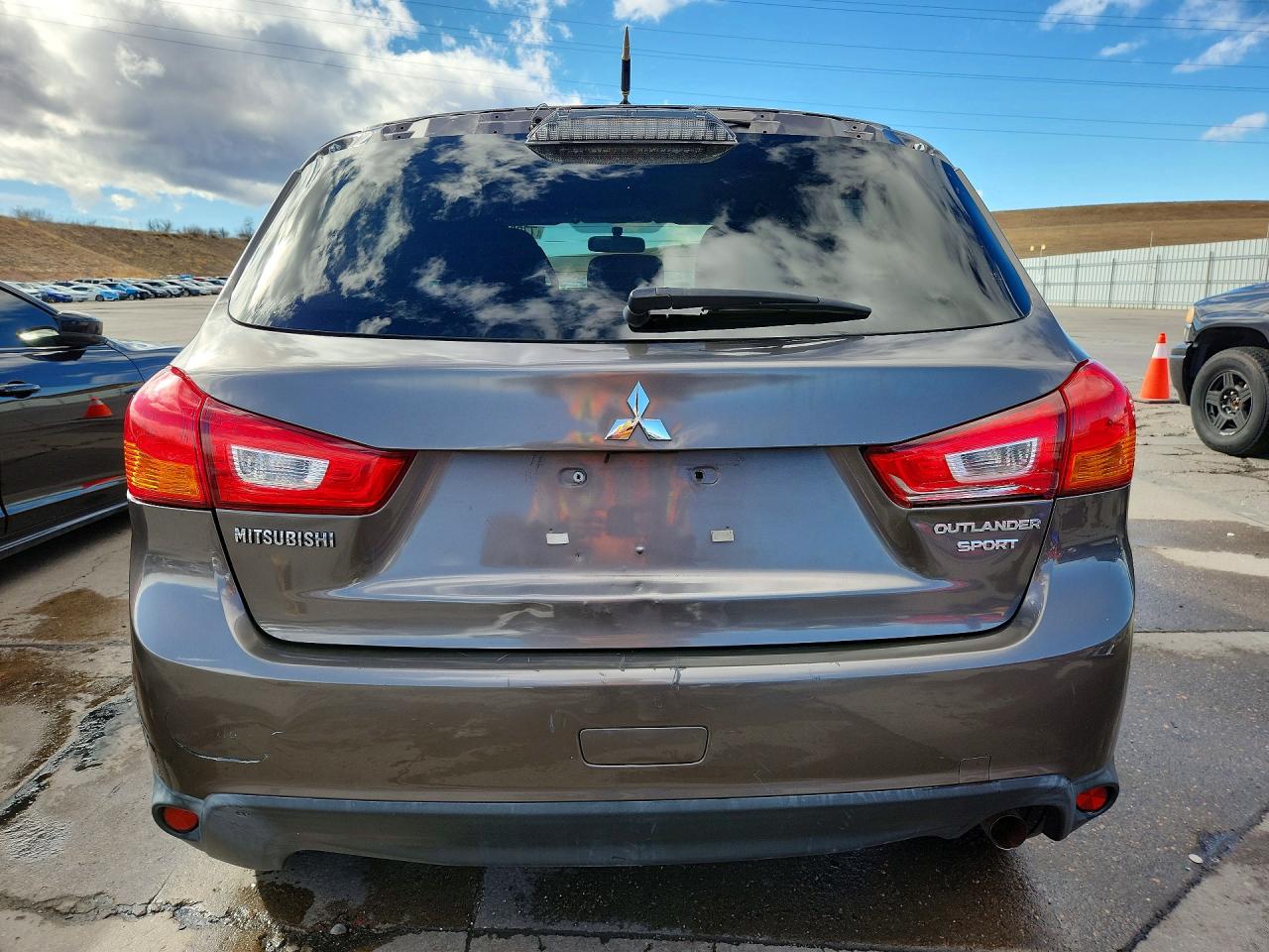 2016 MITSUBISHI OUTLANDER SPORT ES photo 11