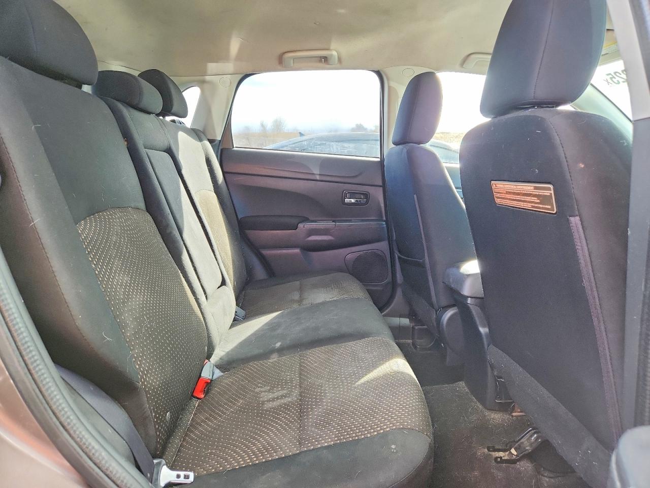 2016 MITSUBISHI OUTLANDER SPORT ES photo 21