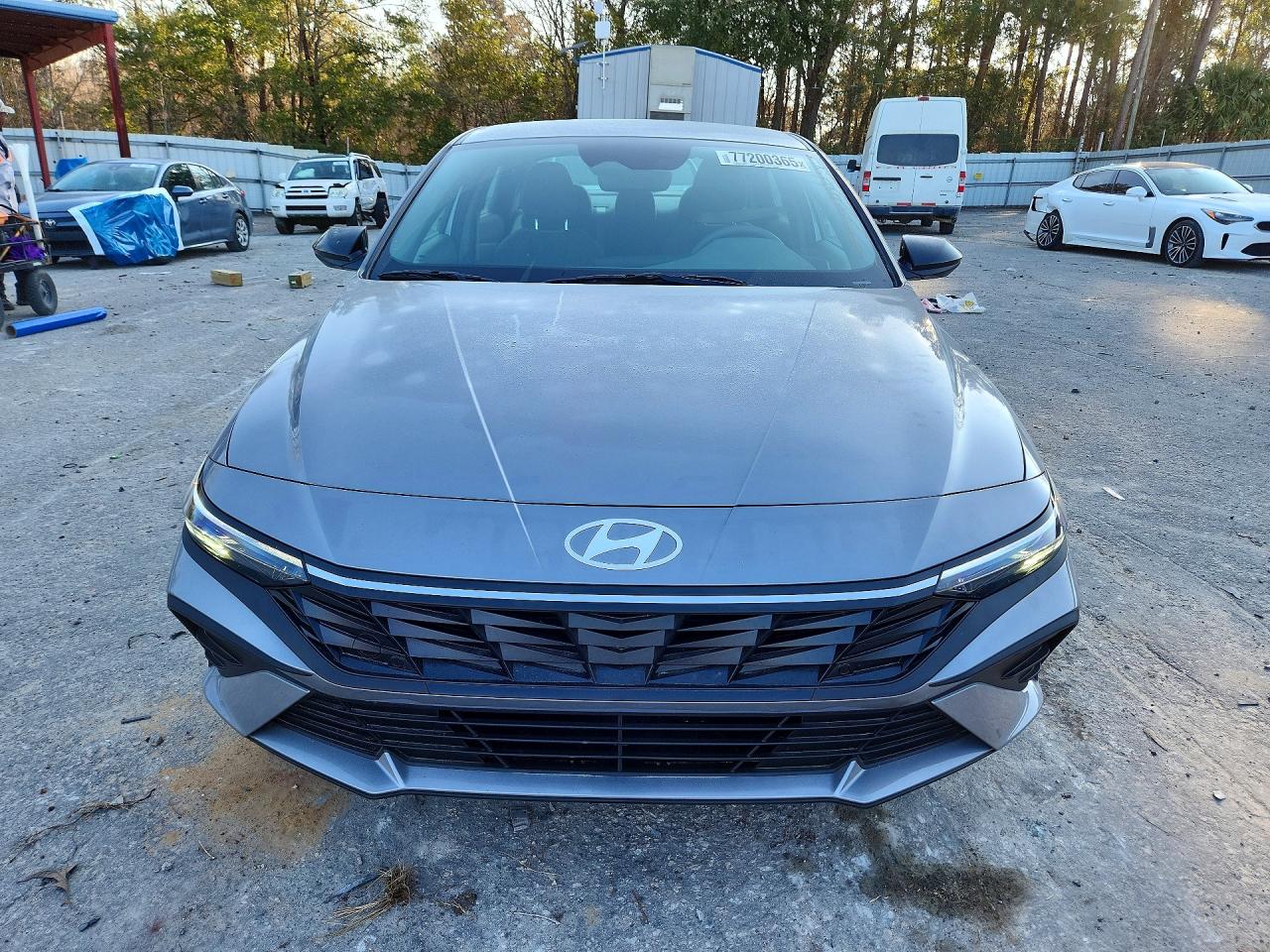 2025 HYUNDAI ELANTRA SEL SPORT photo 13