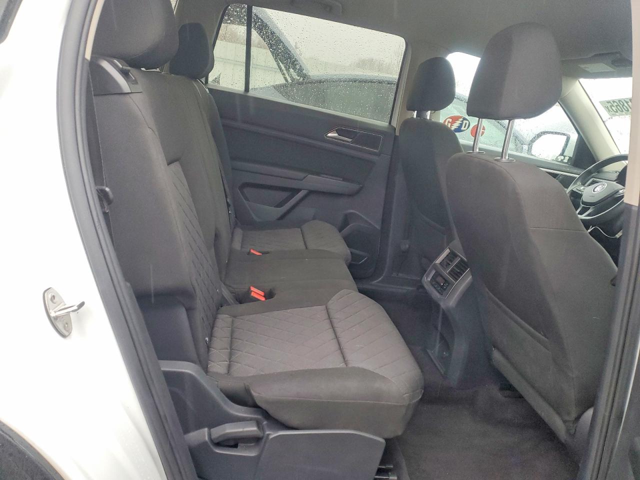 2018 VOLKSWAGEN ATLAS S photo 31