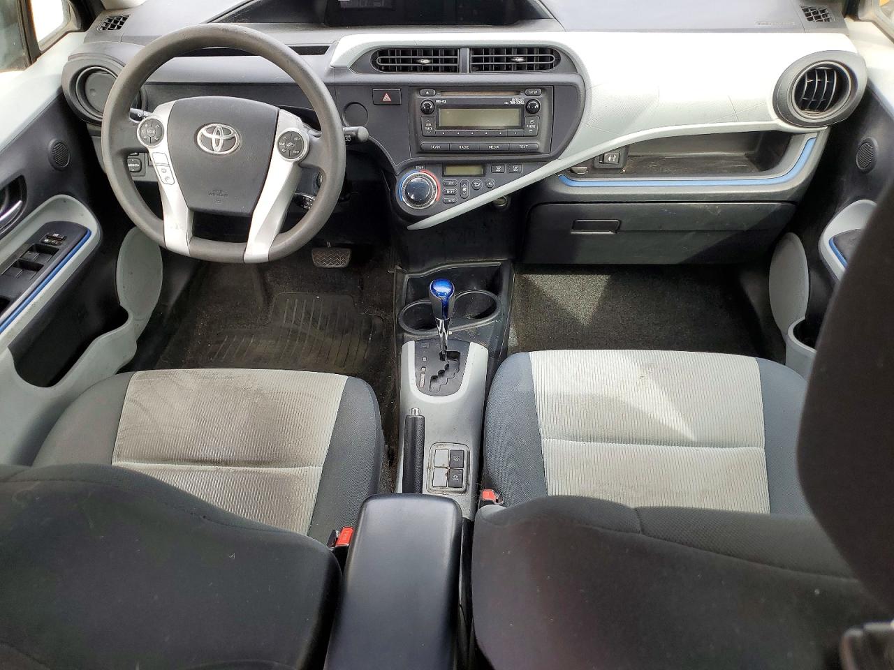 2012 TOYOTA PRIUS C TWO photo 8