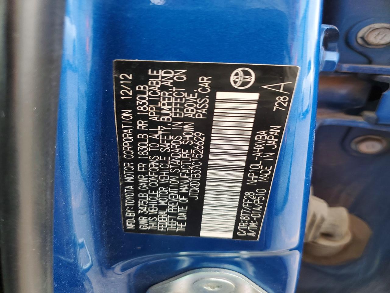 2012 TOYOTA PRIUS C TWO photo 12