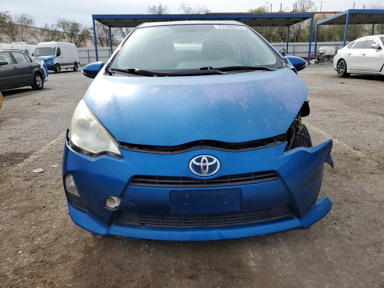 2012 TOYOTA PRIUS C TWO photo 5