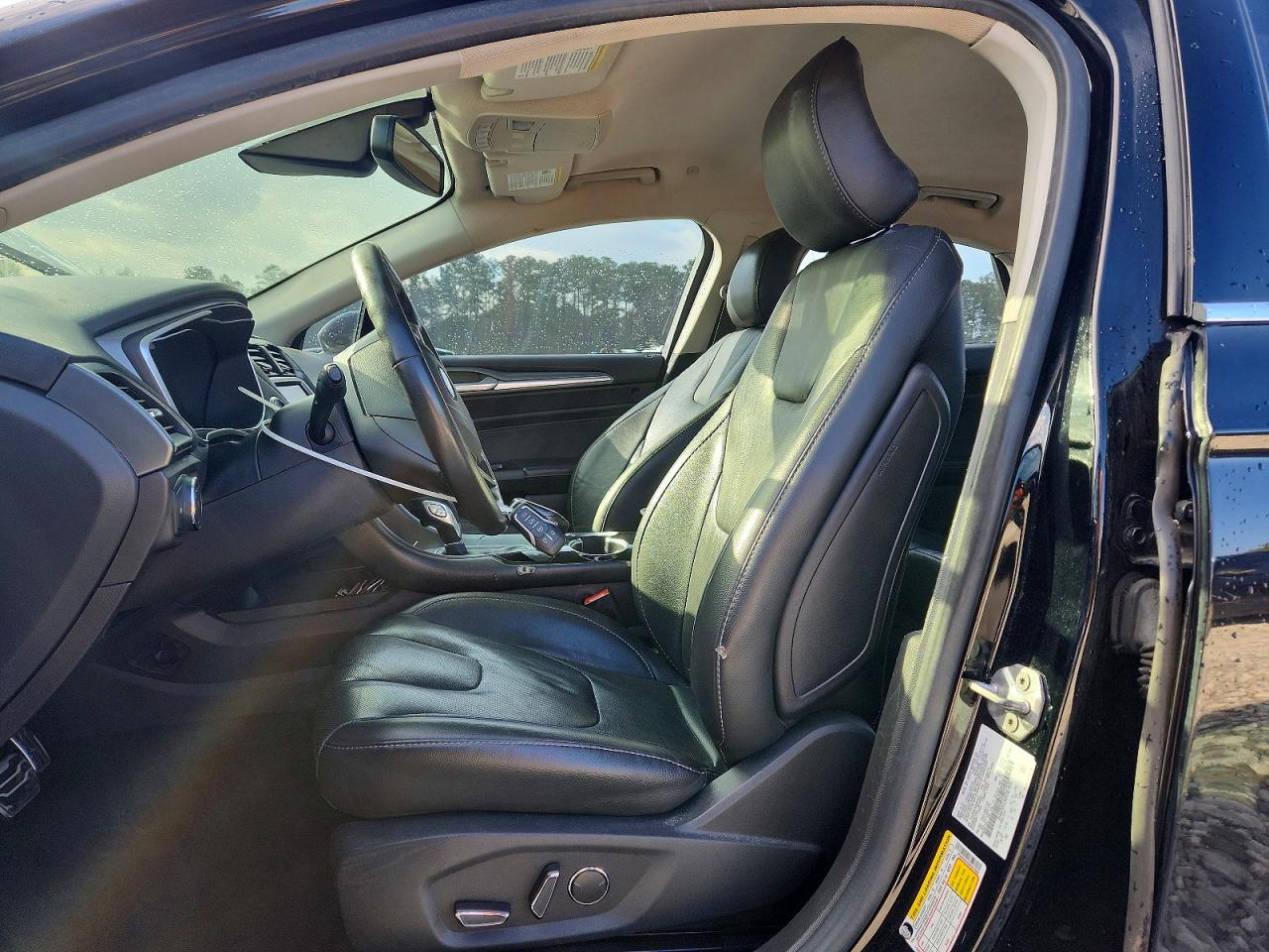 2016 FORD FUSION TITANIUM PHEV photo 13