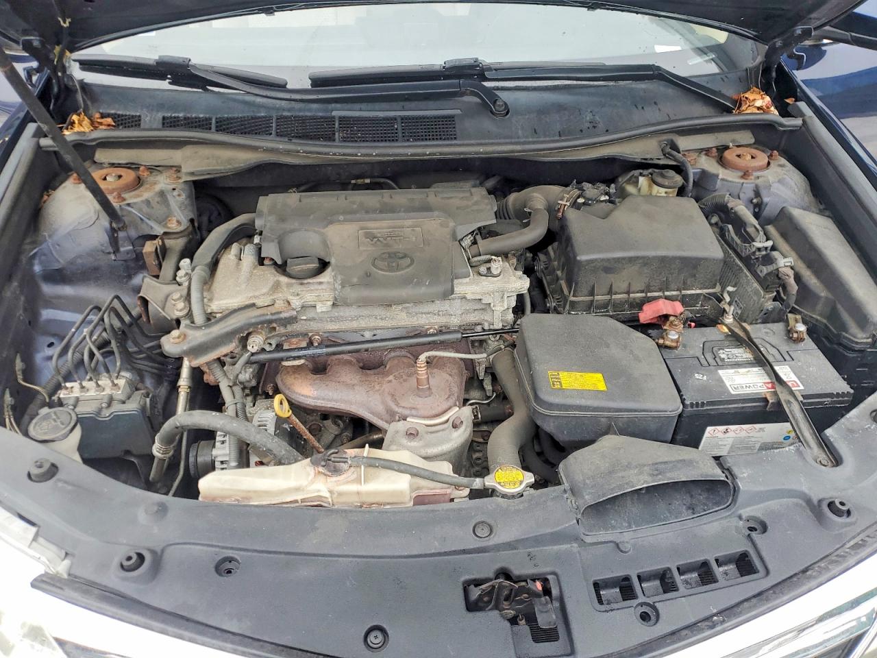 2014 TOYOTA CAMRY LE photo 31