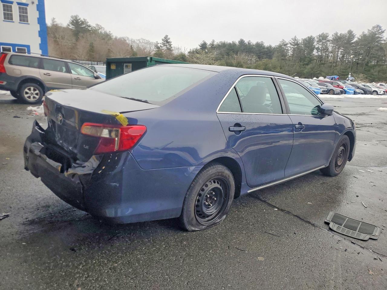 2014 TOYOTA CAMRY LE photo 7