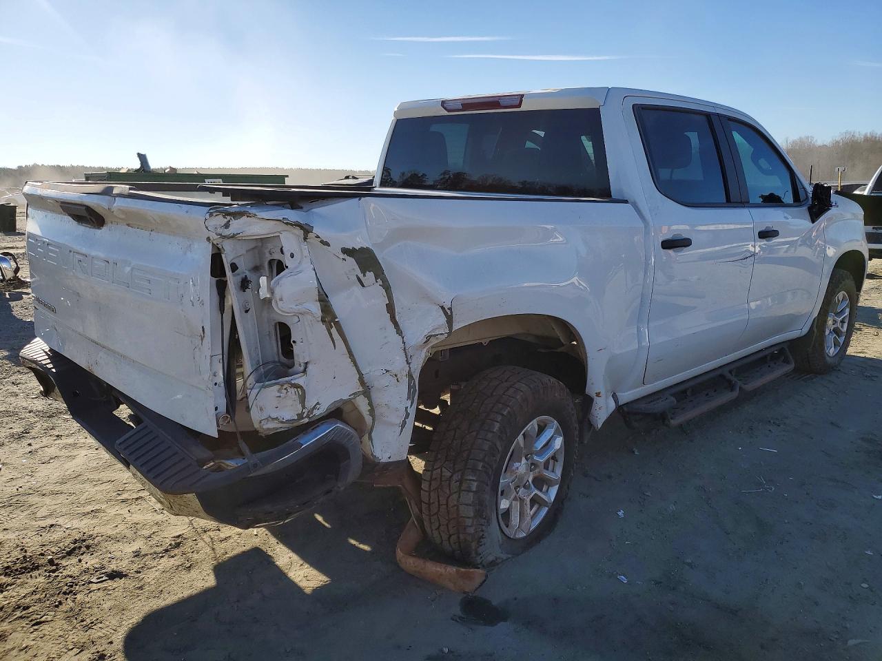 2023 CHEVROLET SILVERADO K1500 photo 7
