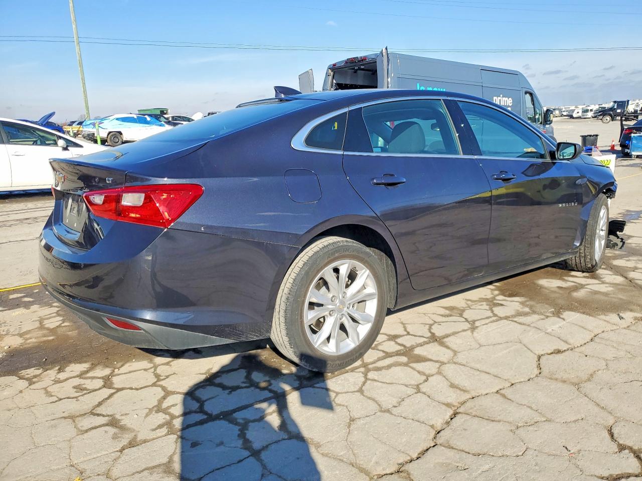 2023 CHEVROLET MALIBU LT photo 5