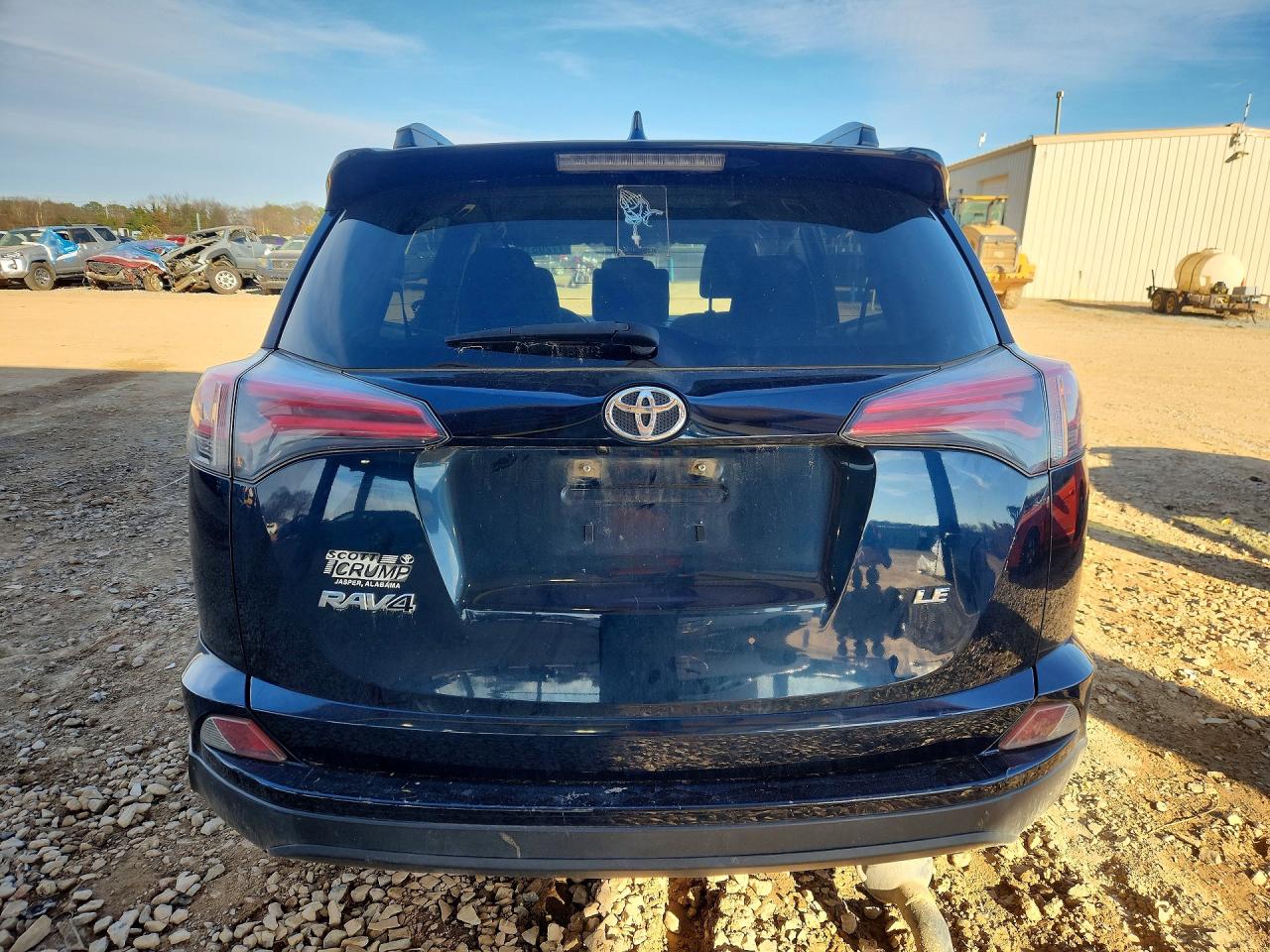 2018 TOYOTA RAV4 LE photo 6
