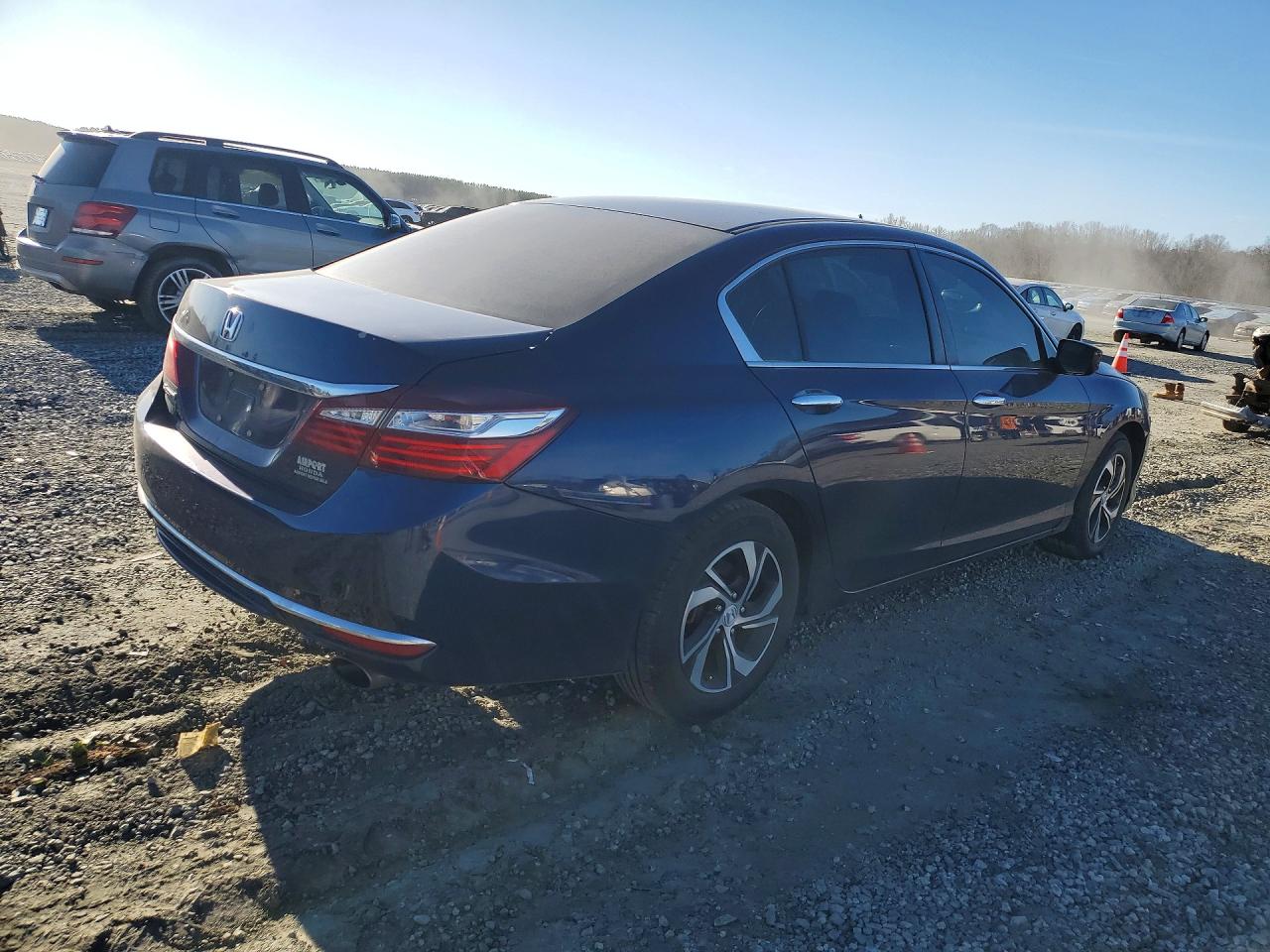 2017 HONDA ACCORD LX photo 3
