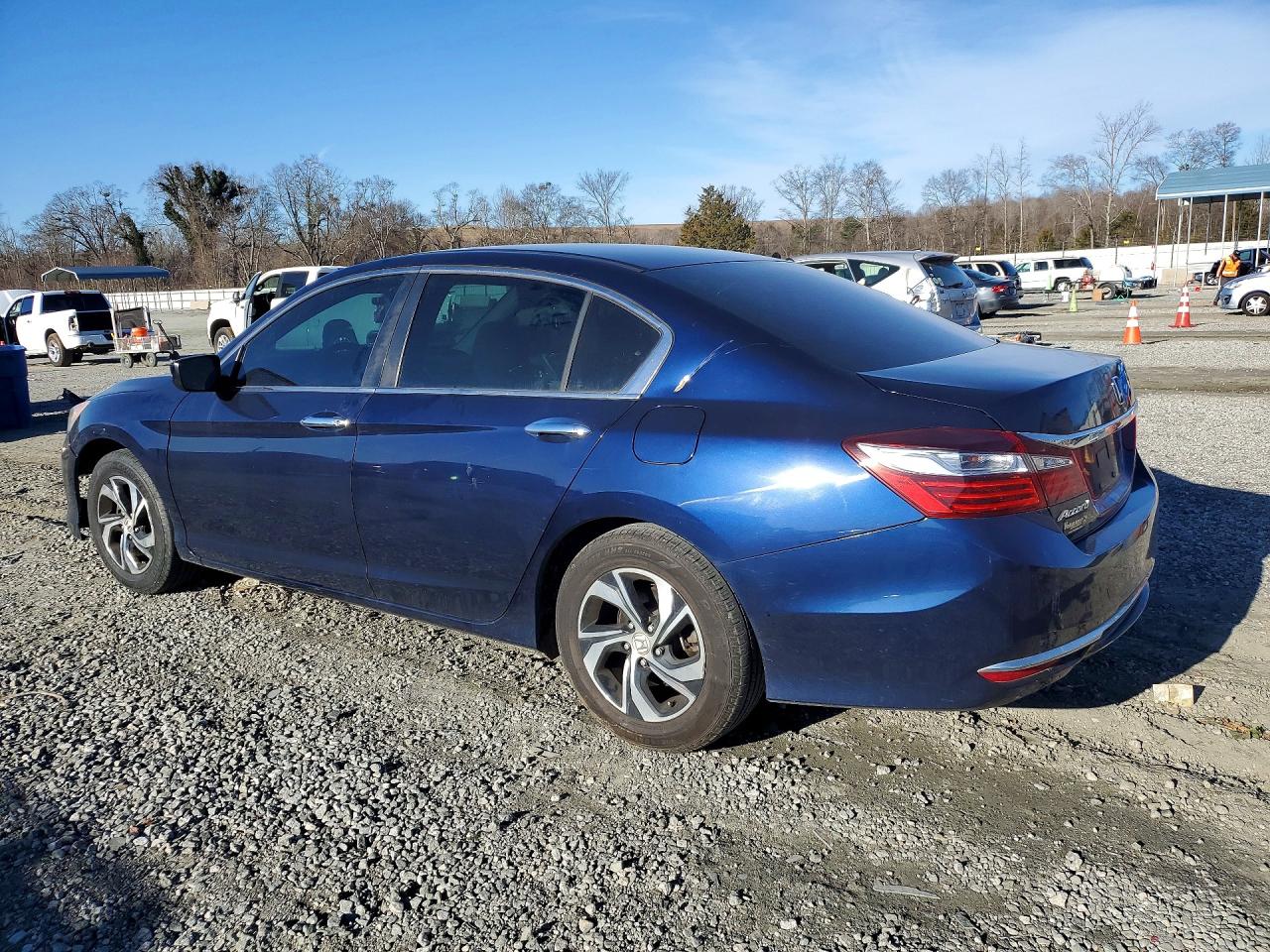 2017 HONDA ACCORD LX photo 2