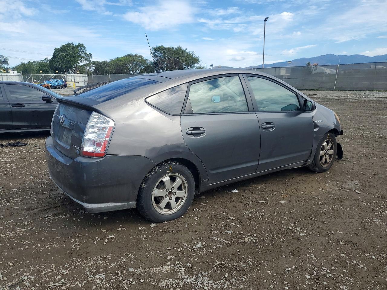 2007 TOYOTA PRIUS photo 3