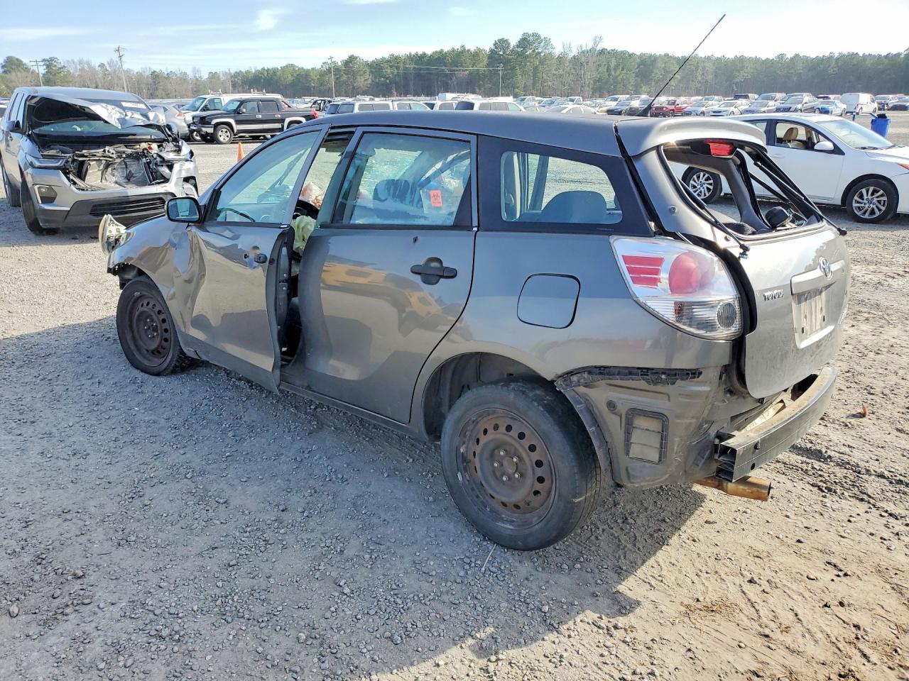 2006 TOYOTA COROLLA MATRIX XR photo 3