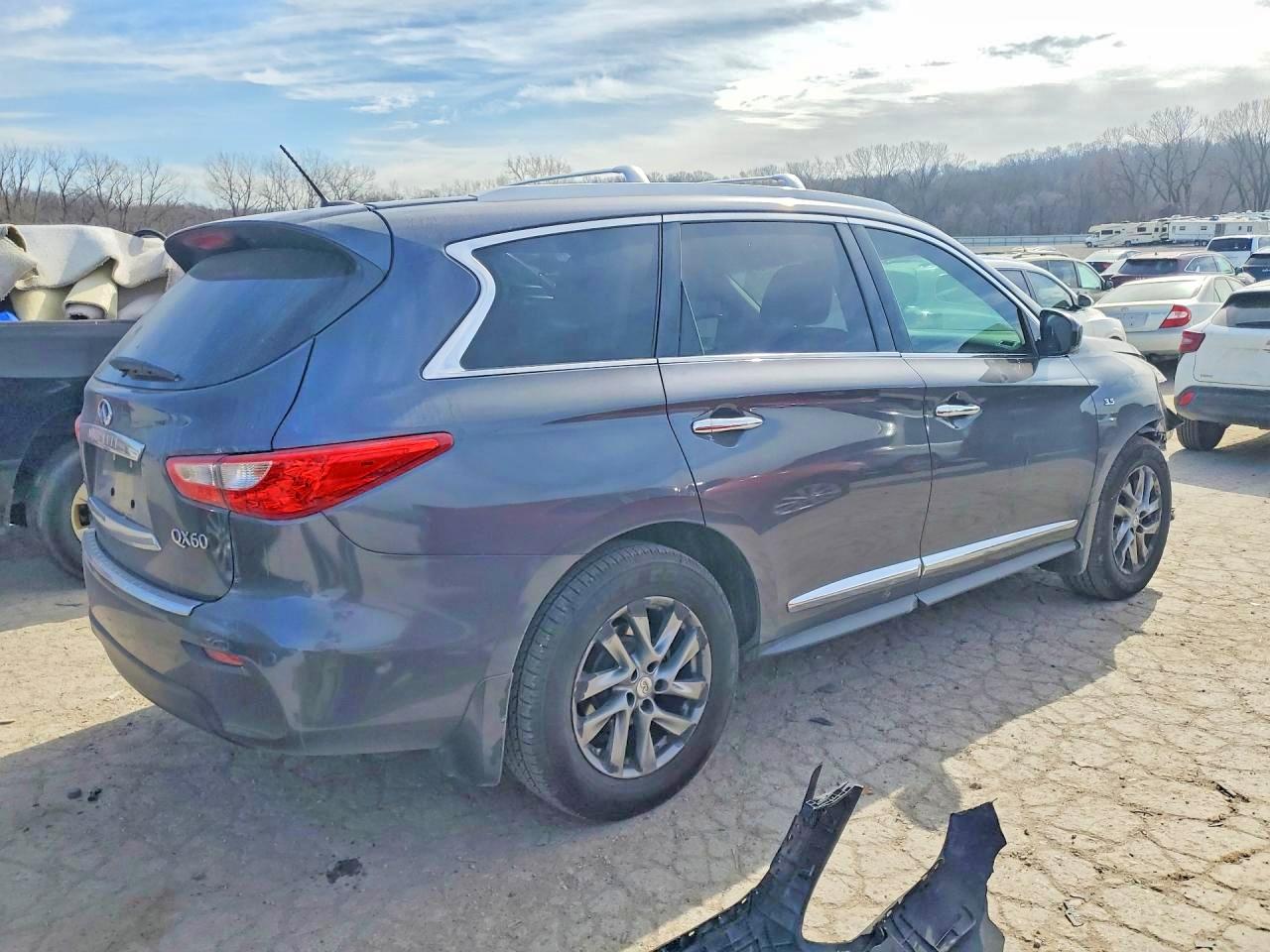 2014 INFINITI QX60 photo 3