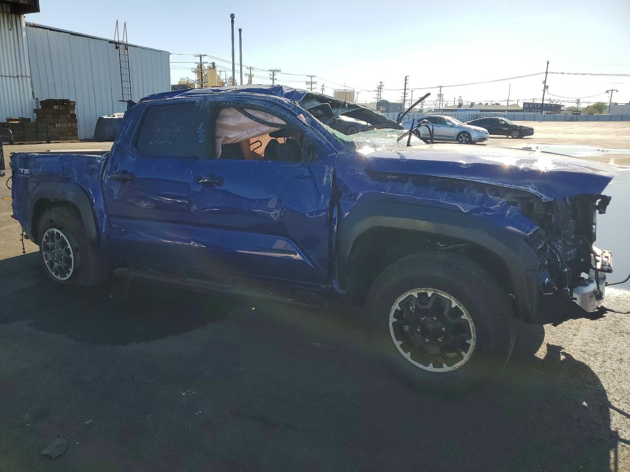 2025 TOYOTA TACOMA DOUBLE CAB photo 10