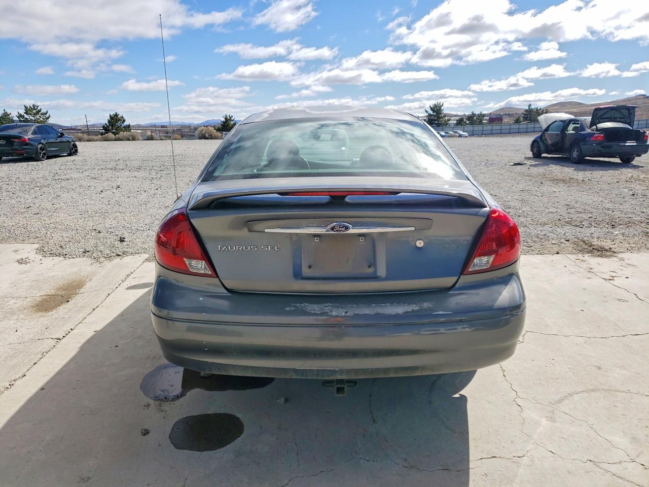 2003 FORD TAURUS SEL photo 6