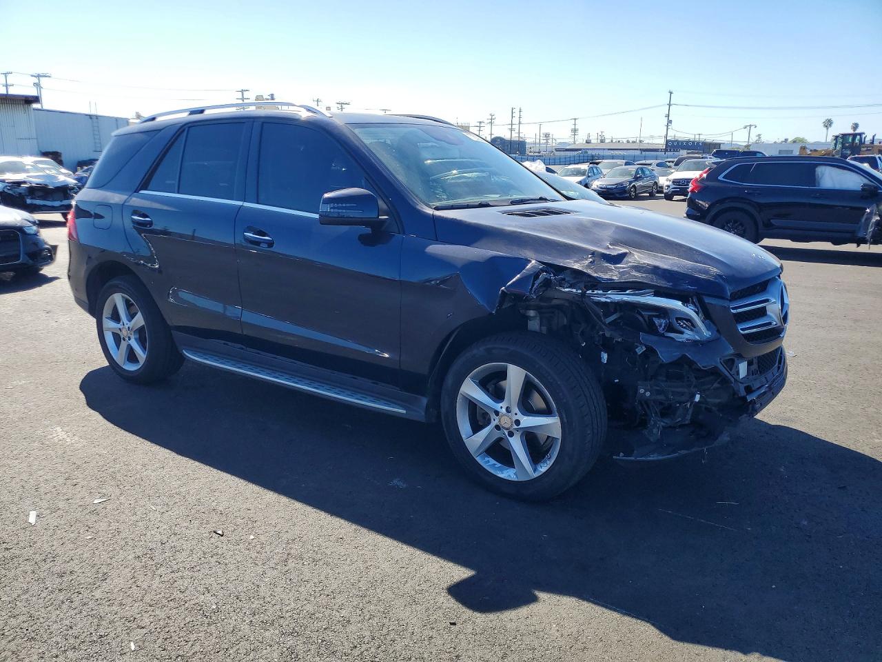 2016 MERCEDES-BENZ GLE 350 4MATIC photo 4