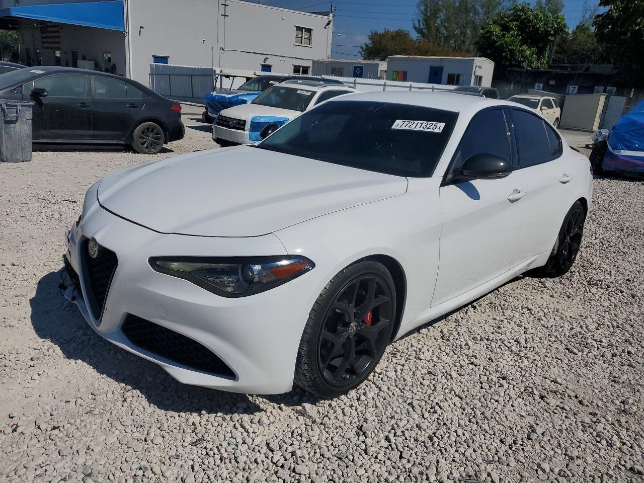 2020 ALFA ROMEO GIULIA