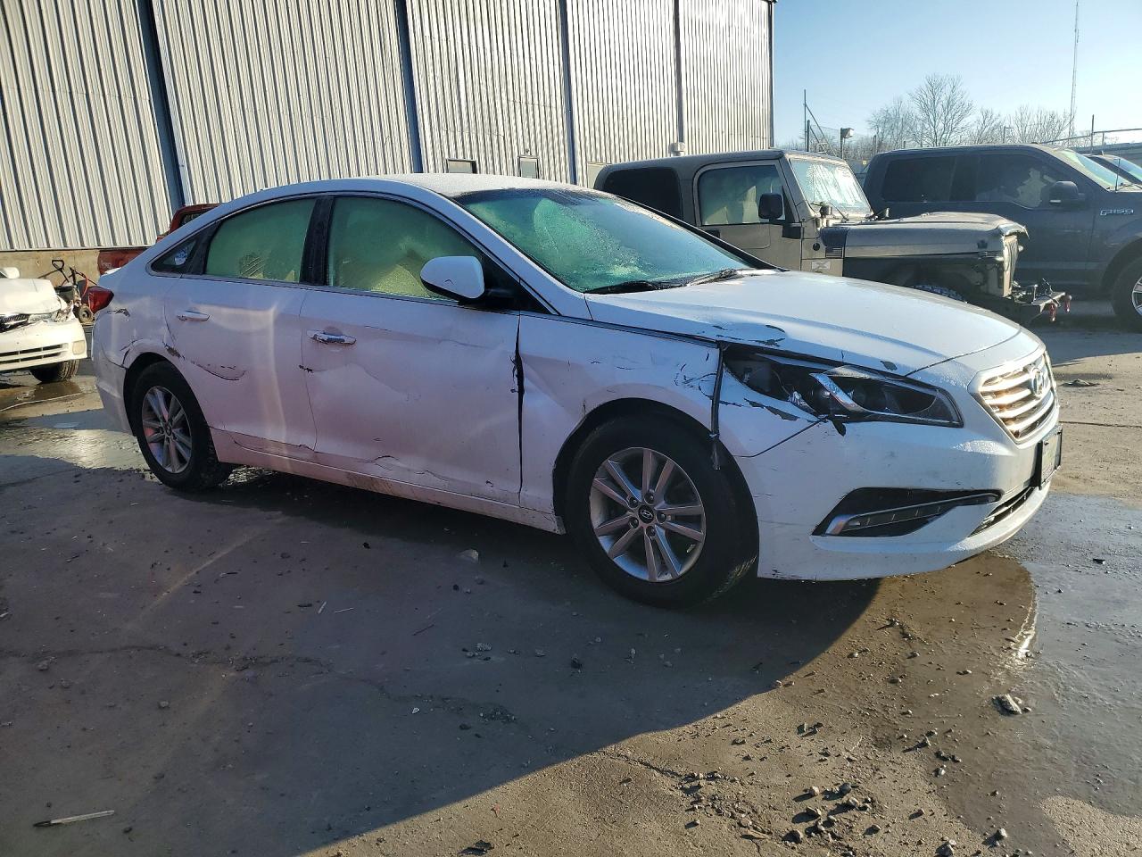 2015 HYUNDAI SONATA SE photo 7