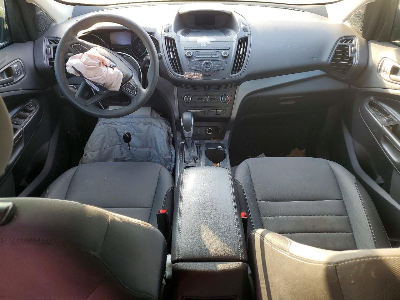 2019 FORD ESCAPE photo 29