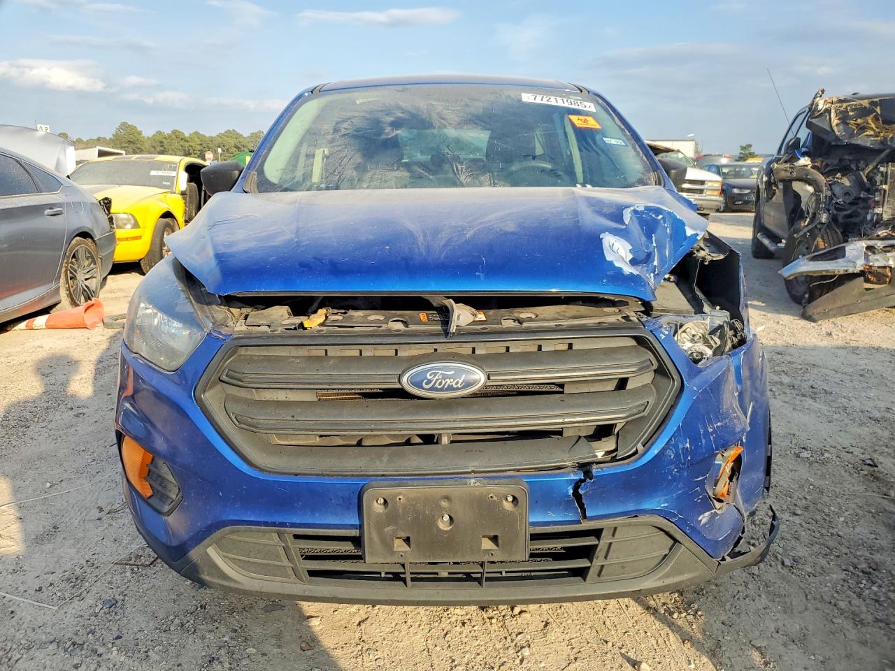 2019 FORD ESCAPE photo 17