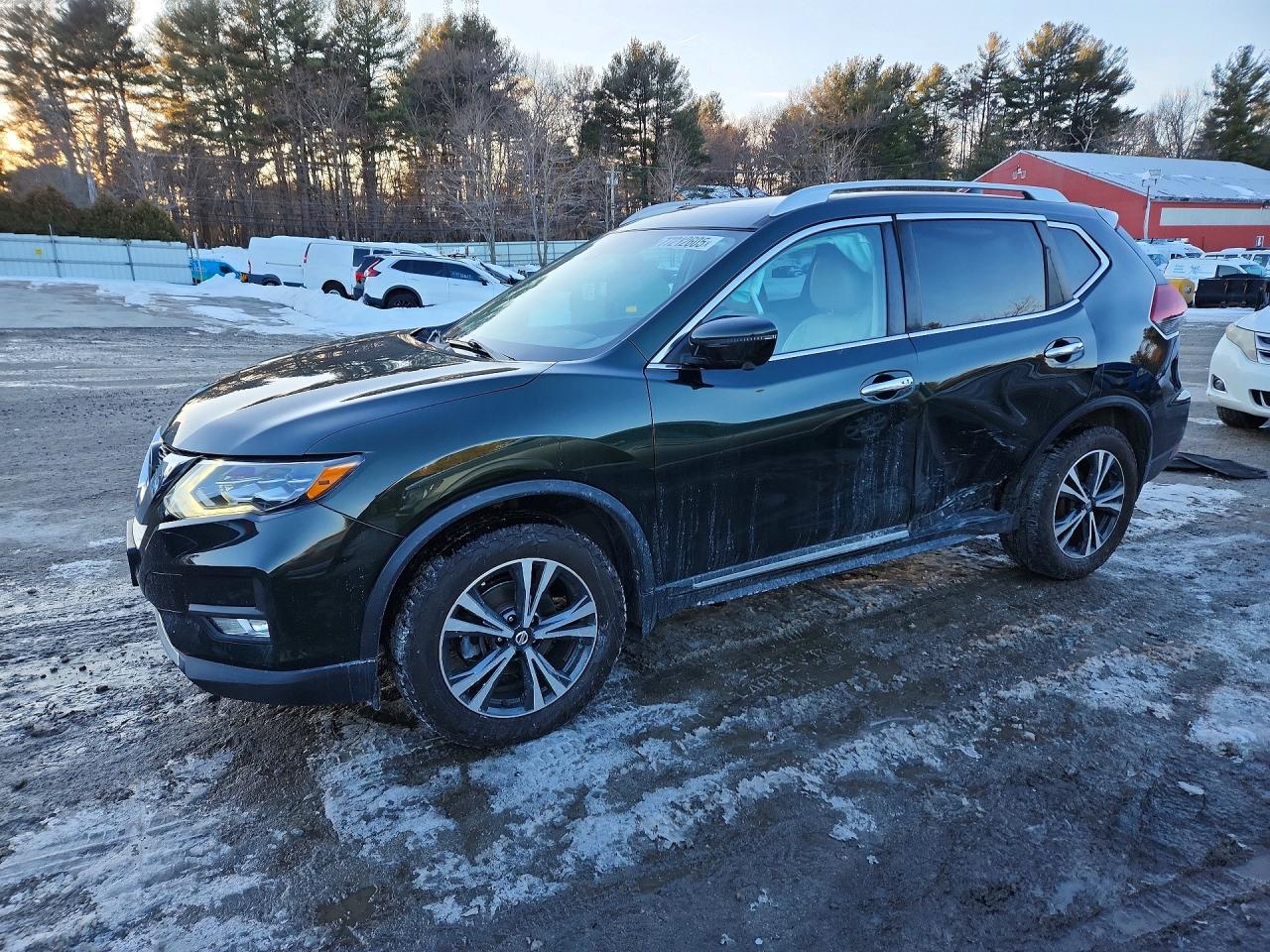 2018 NISSAN ROGUE