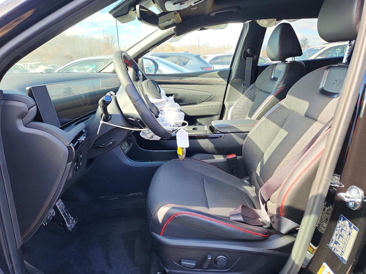 2025 HYUNDAI TUCSON photo 7