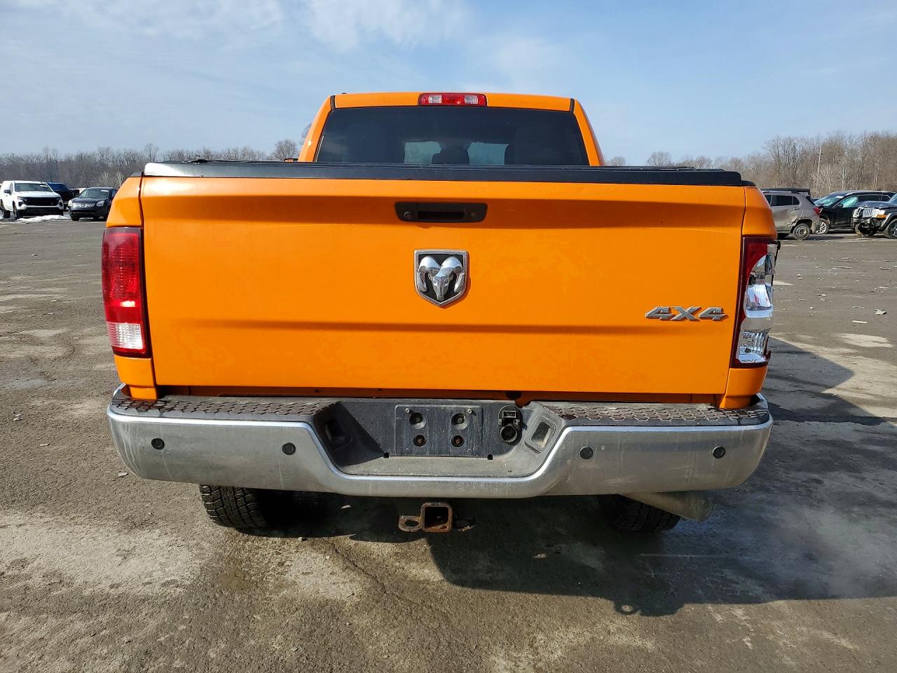 2017 RAM 2500 ST photo 6