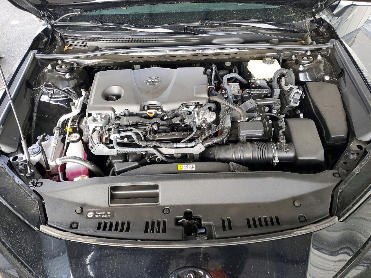 2025 TOYOTA CAMRY LE photo 31