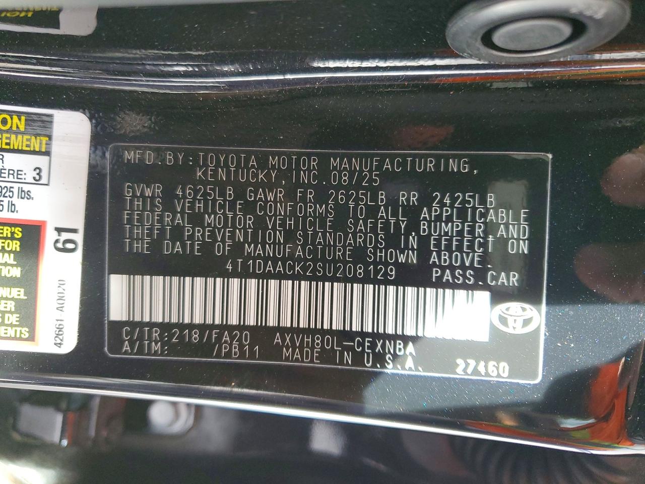 2025 TOYOTA CAMRY LE photo 37