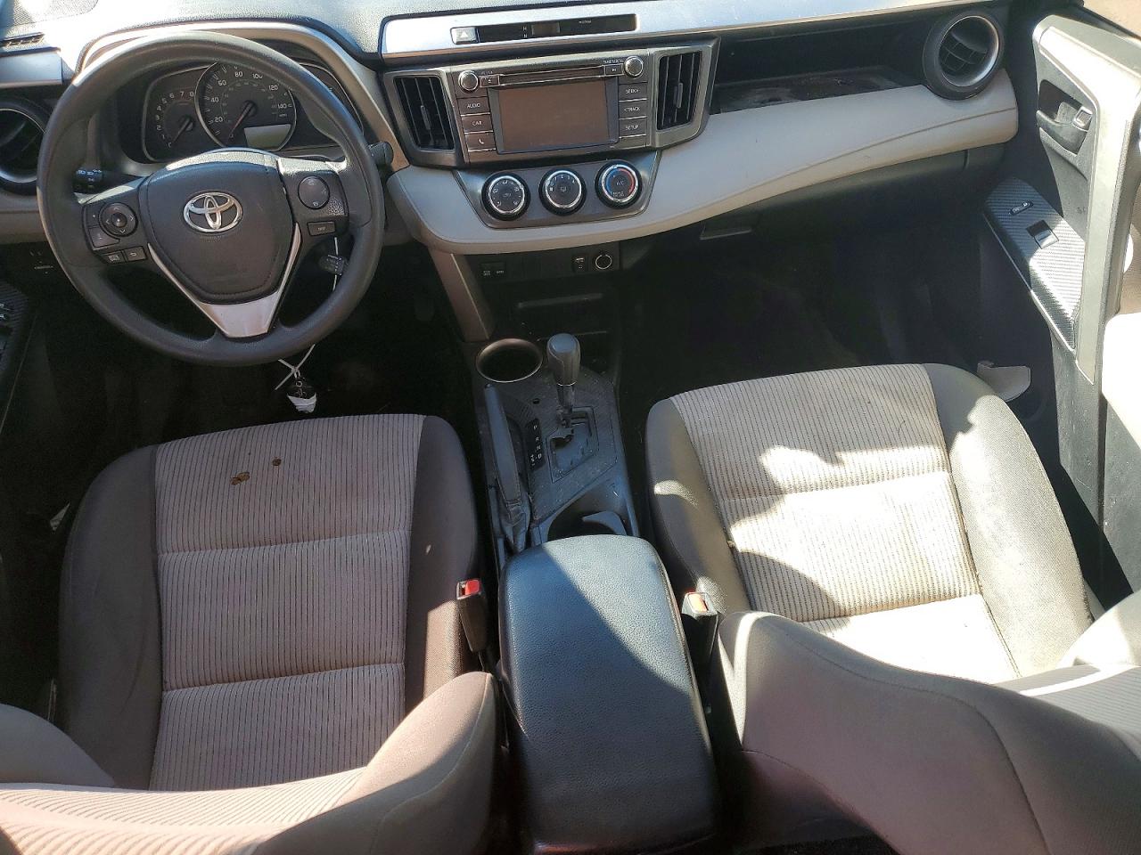 2015 TOYOTA RAV4 LE photo 15