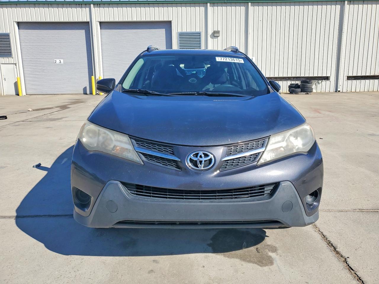 2015 TOYOTA RAV4 LE photo 9