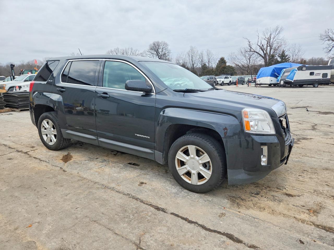 2013 GMC TERRAIN SLE photo 7