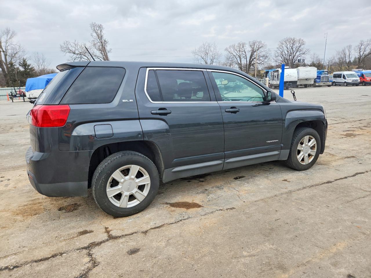 2013 GMC TERRAIN SLE photo 5