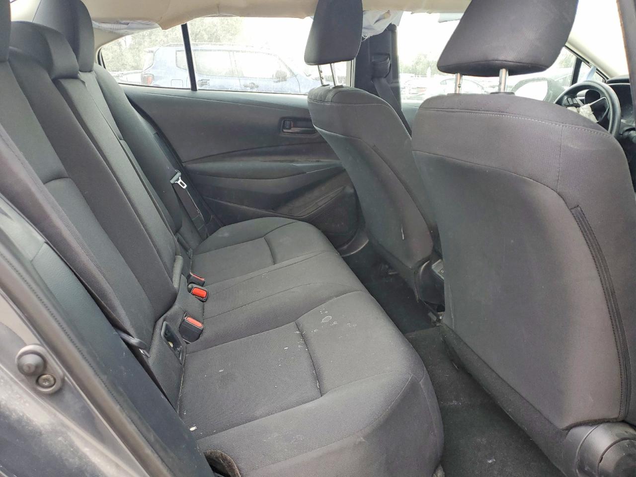 2025 TOYOTA COROLLA LE photo 19