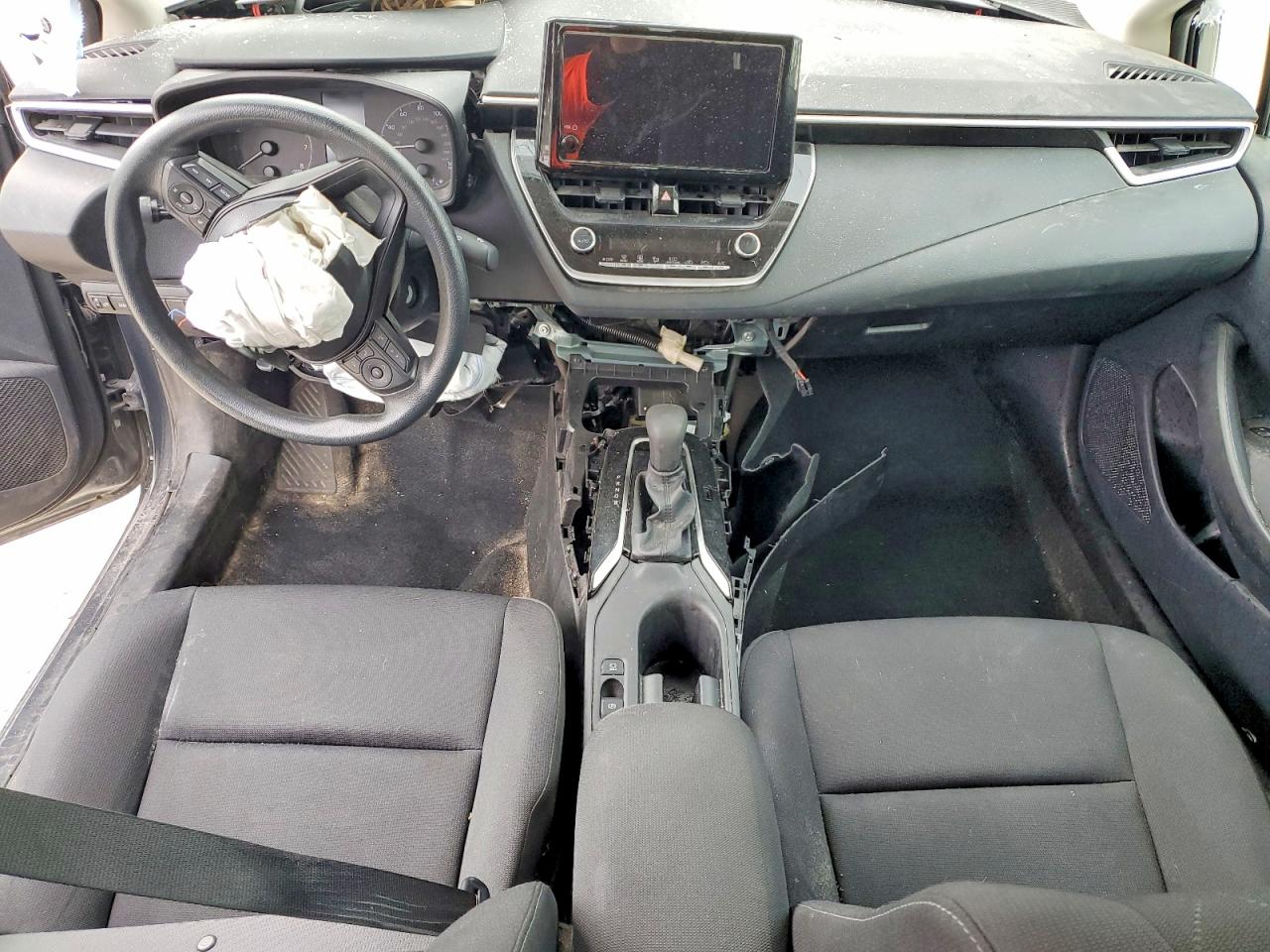 2025 TOYOTA COROLLA LE photo 15